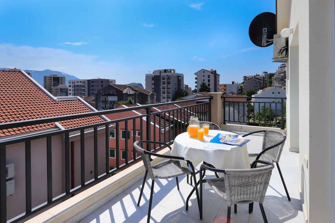 Aqua Breeze Apartments Budva Exterior foto