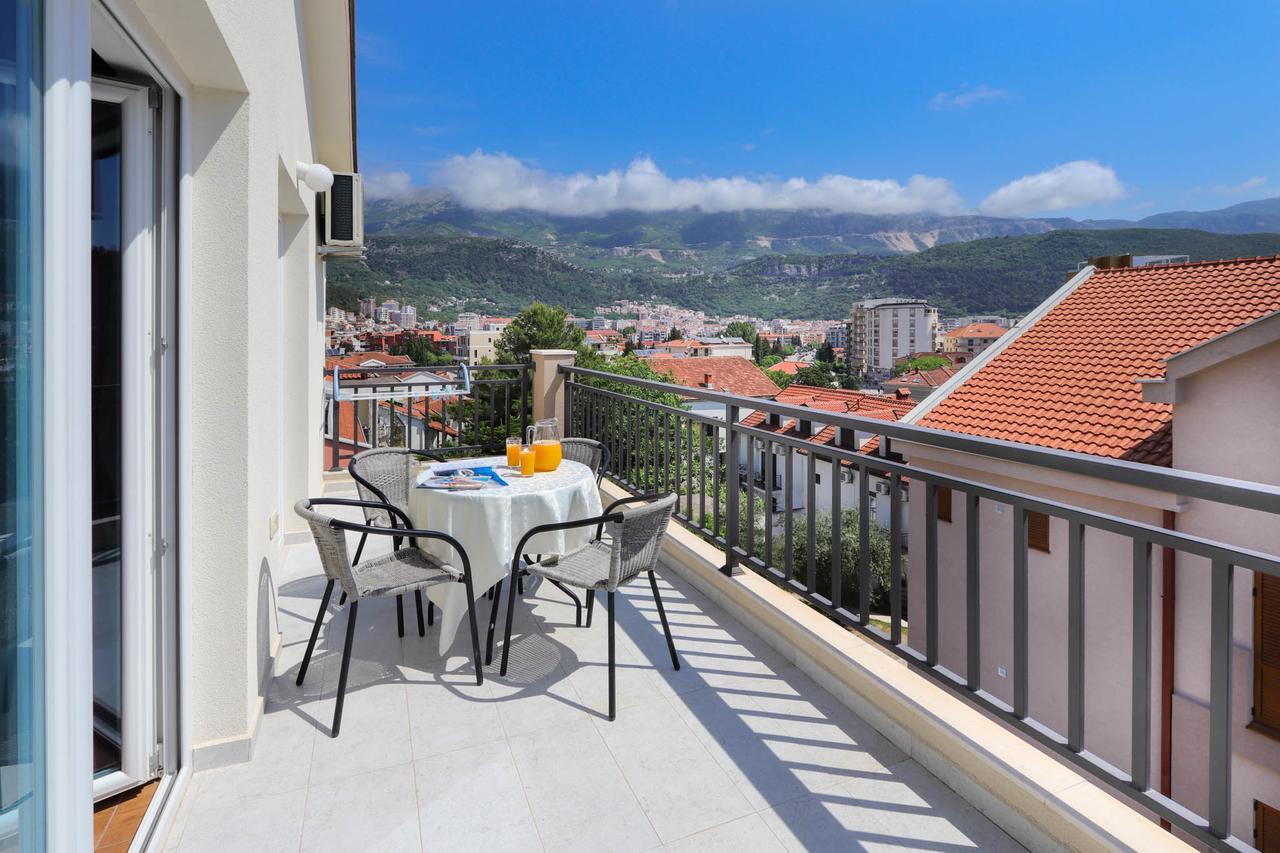 Aqua Breeze Apartments Budva Exterior foto