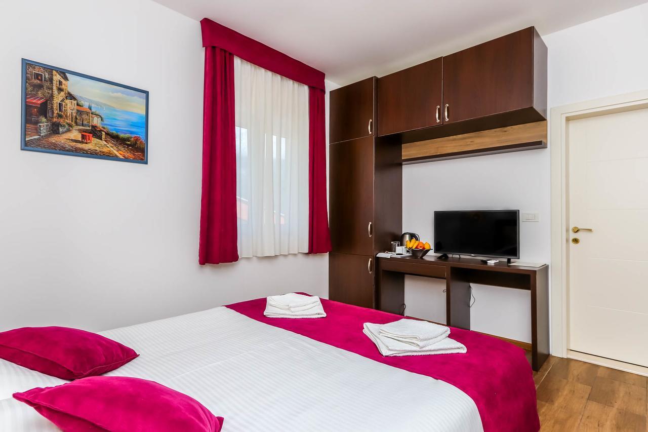 Aqua Breeze Apartments Budva Exterior foto