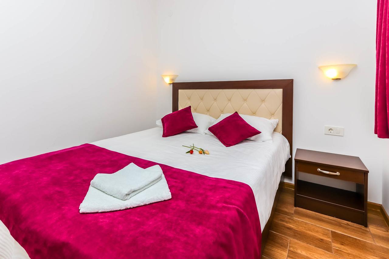 Aqua Breeze Apartments Budva Exterior foto